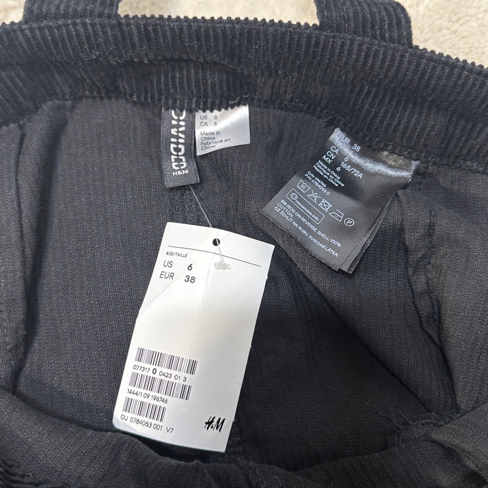 Divided H&M Black Corduroy Overall Dress - Picture 10 of 10